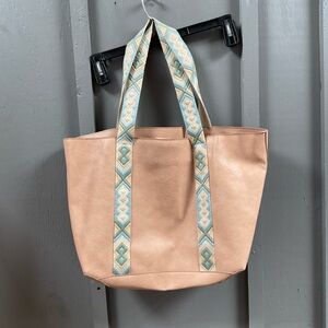 Sonoma womens county beige handbag